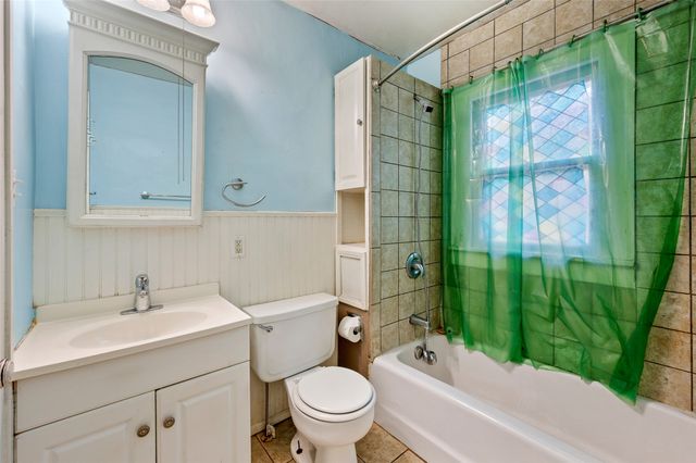 1331 47th Street, Des Moines, IA 50311