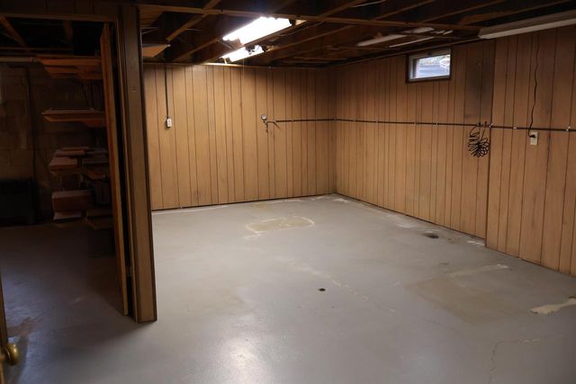 1209 HAWTHORNE STREET, Two Rivers, WI 54241