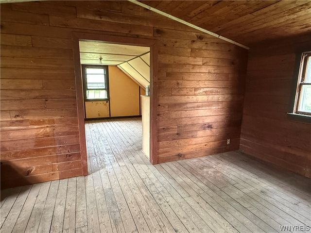 5158 Hunters Creek Road, Wales, NY 14052