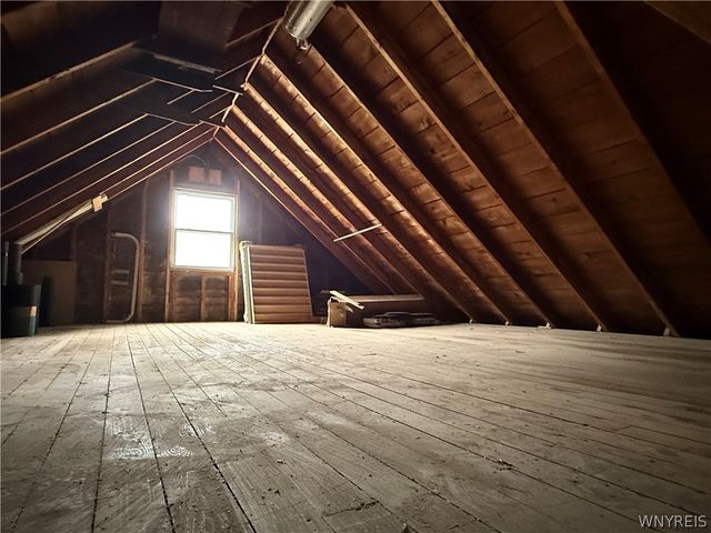 5158 Hunters Creek Road, Wales, NY 14052