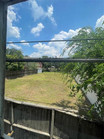 2030 Bissonnet Street, Houston, TX 77005