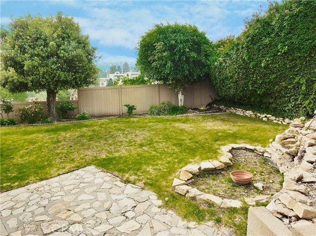 27053 Freeport Rd., Rancho Palos Verdes, CA 90275