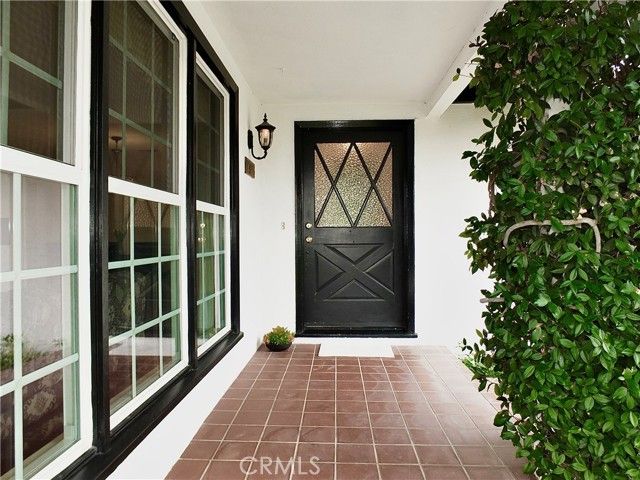 27053 Freeport Rd., Rancho Palos Verdes, CA 90275