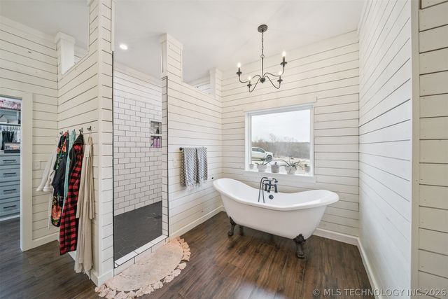 5086 N 427 Road, Pryor, OK 74361