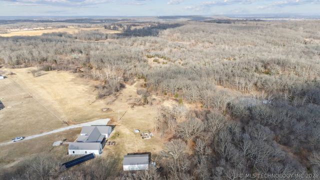 5086 N 427 Road, Pryor, OK 74361