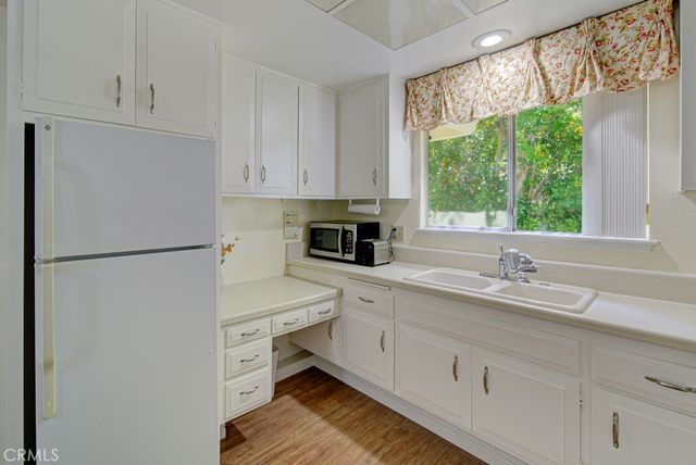 175 Avenida Majorca N, Laguna Woods, CA 92637