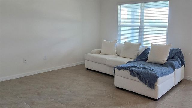 1136 BELFAST PLACE, Haines City, FL 33844
