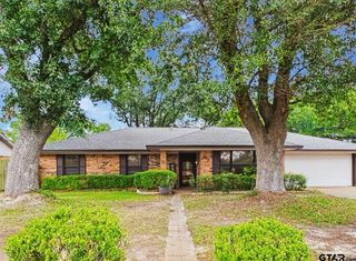 710 Bunny Rabbit Rd, Athens, TX 75751