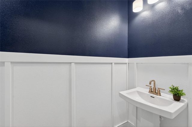 34053 ANCHOR LIGHT LANE, Wesley Chapel, FL 33543