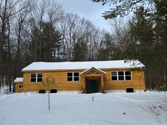 93 Beech Street, Jay, NY 12941