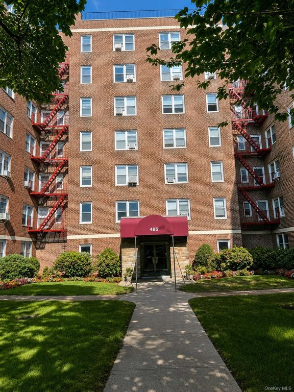 485 Bronx River Road C24, Yonkers, NY 10704 — exterior