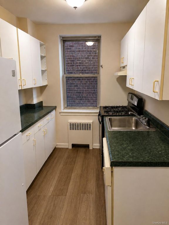 485 Bronx River Road C24, Yonkers, NY 10704 — photo 4