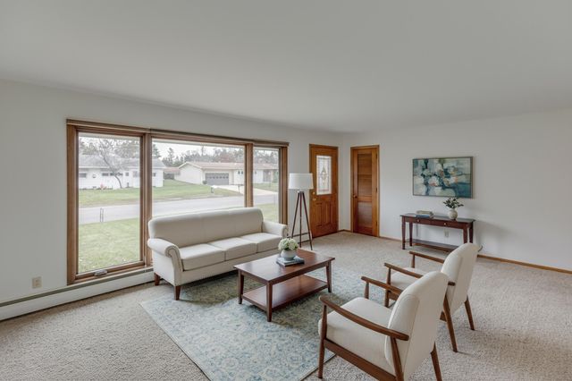 1622 Graydon Avenue, Brainerd, MN 56401