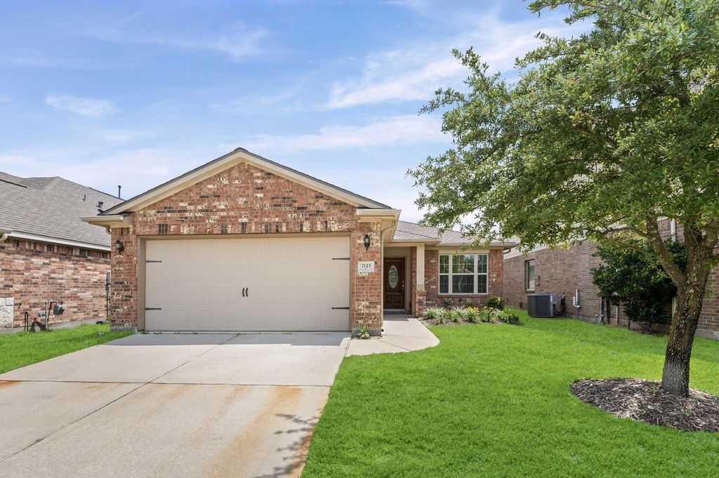 7123 Panther Ridge Drive, Spring, TX 77389