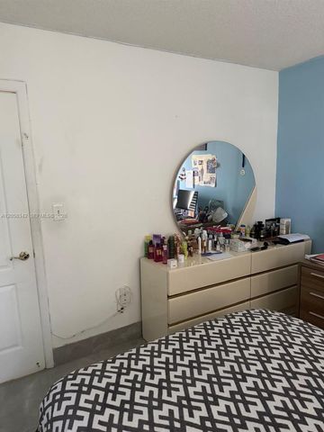 13221 SW 17th Lane 204, Miami, FL 33175