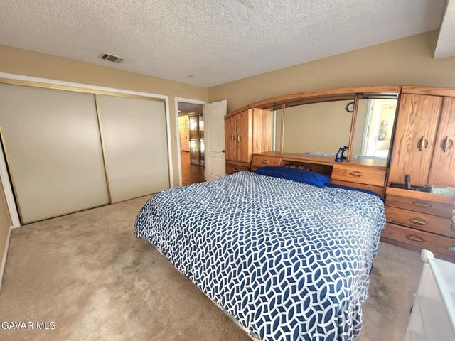 450 Fairway Drive, Palmdale, CA 93551