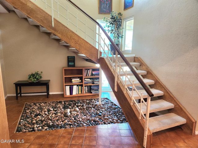 450 Fairway Drive, Palmdale, CA 93551