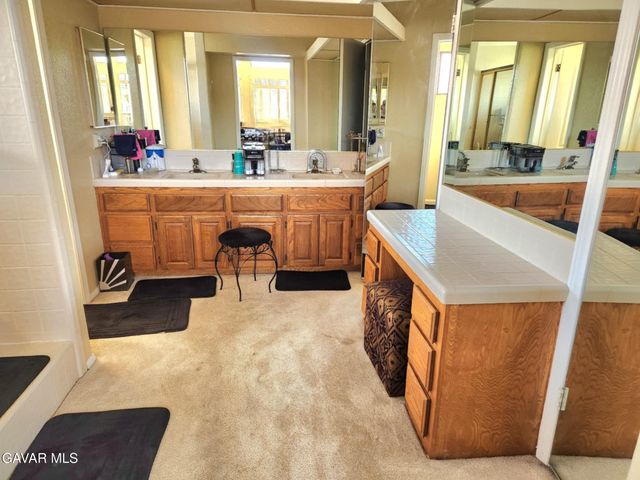 450 Fairway Drive, Palmdale, CA 93551