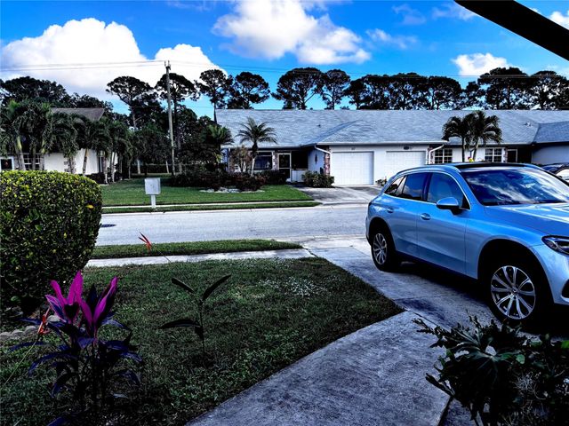 176 Bent Arrow Drive, Jupiter, FL 33458