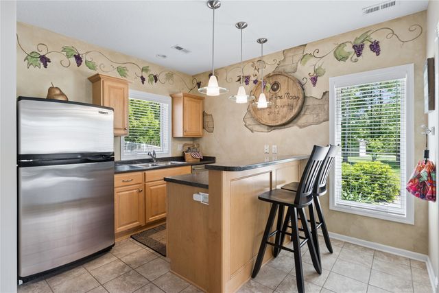 6017 NW 94th Street, Johnston, IA 50131