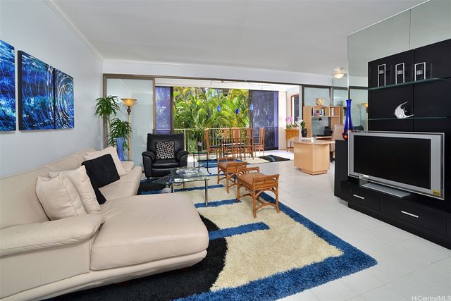 4999 Kahala Avenue 350, Honolulu, HI 96816
