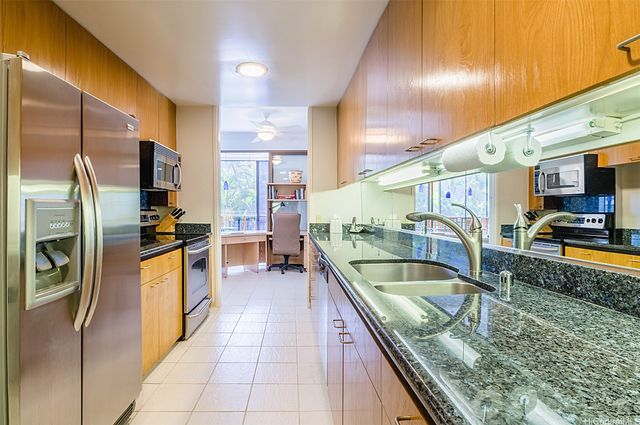 4999 Kahala Avenue 350, Honolulu, HI 96816