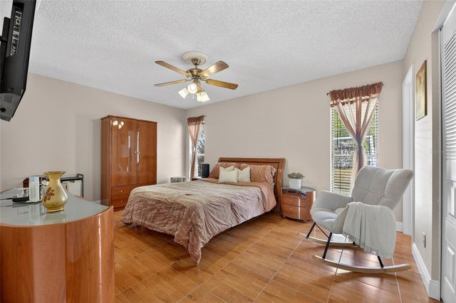 522 WYNNWOOD DRIVE, Brandon, FL 33511