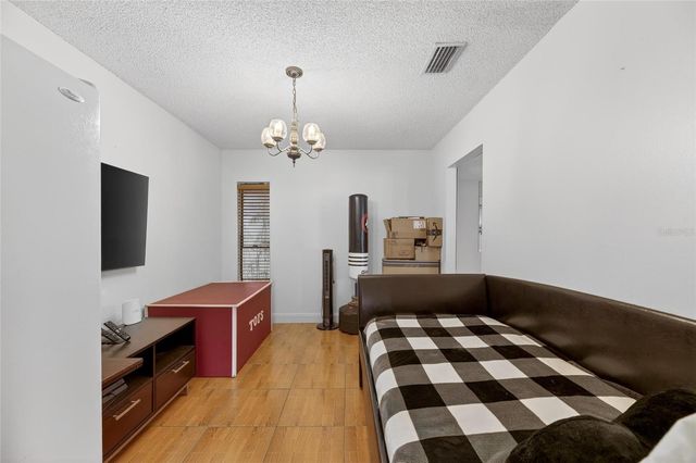 522 WYNNWOOD DRIVE, Brandon, FL 33511