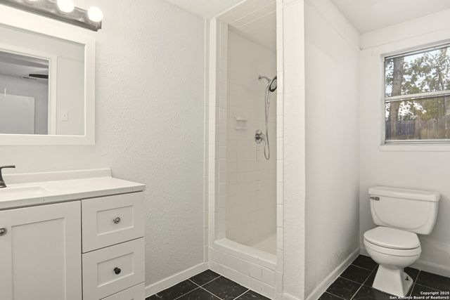 5011 Seabreeze, San Antonio, TX 78220