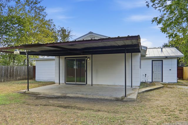 5011 Seabreeze, San Antonio, TX 78220