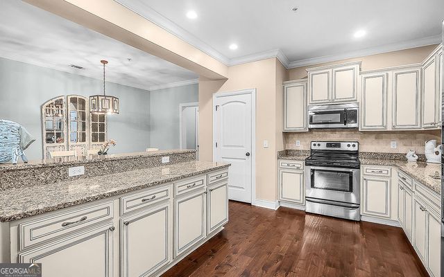 304 Reserve Lane, St. Simons, GA 31522