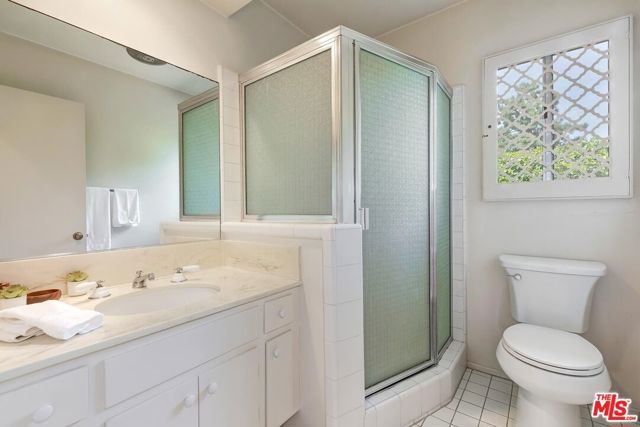 8224 Skyline Drive, Los Angeles, CA 90046