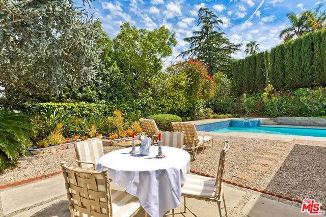 8224 Skyline Drive, Los Angeles, CA 90046