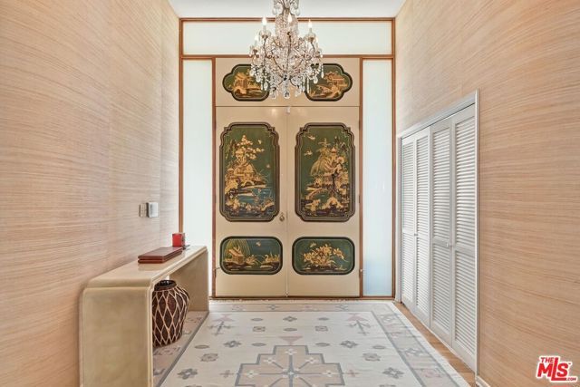 8224 Skyline Drive, Los Angeles, CA 90046