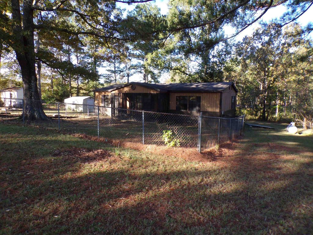 127 CR 234 RD, Iuka, MS 38852