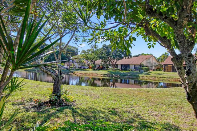3679 Willow Bend Road C, Lake Worth, FL 33467