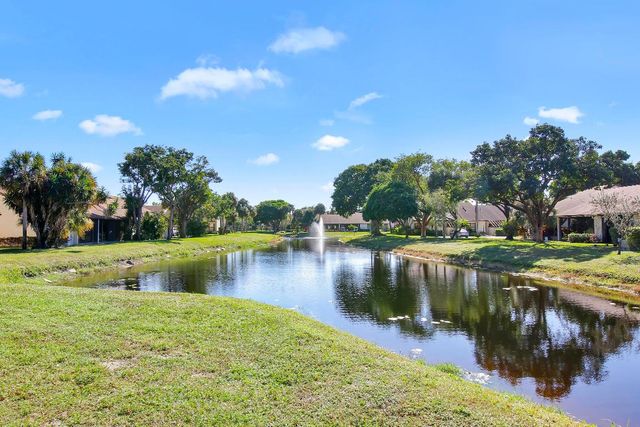 3679 Willow Bend Road C, Lake Worth, FL 33467