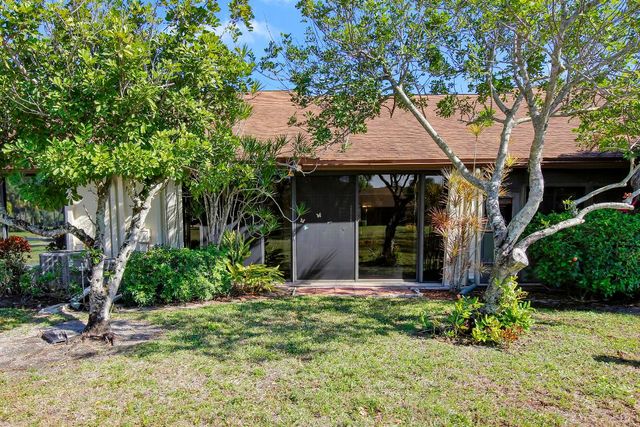 3679 Willow Bend Road C, Lake Worth, FL 33467