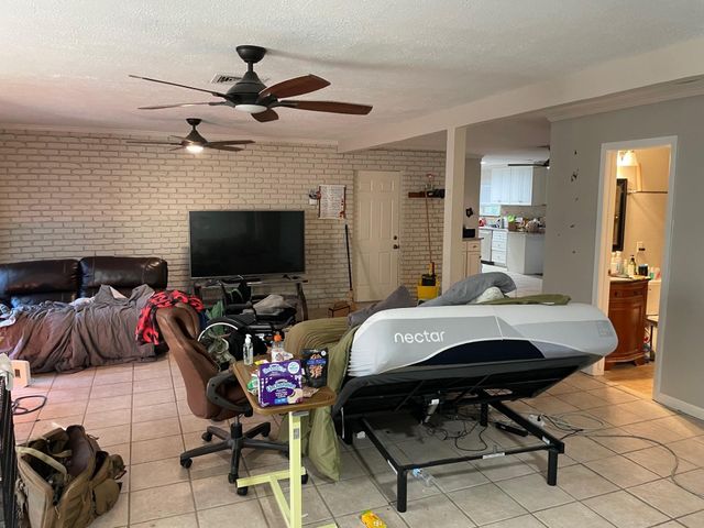 9650 Highmeadow Drive, Houston, TX 77063