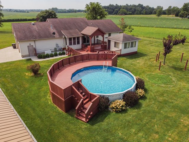 13228 W 185th Avenue, Lowell, IN 46356