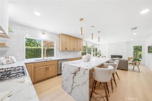 137 S Thistle Road, Brea, CA 92821