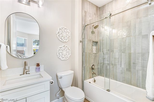 17429 Caravita LN, Fort Myers, FL 33913