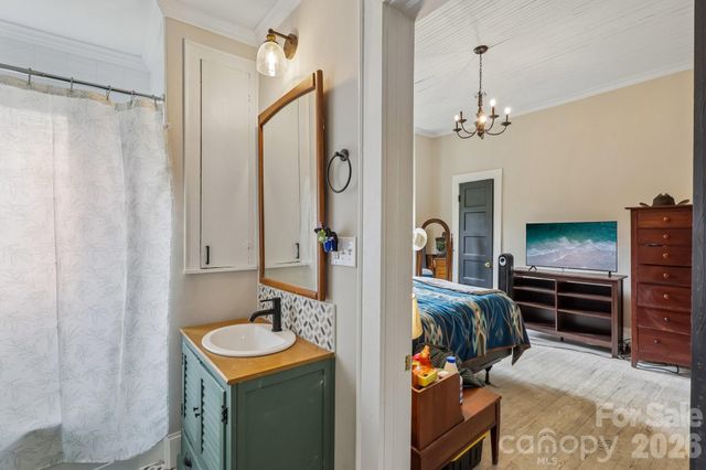 97 Ross Cannon Street, York, SC 29745