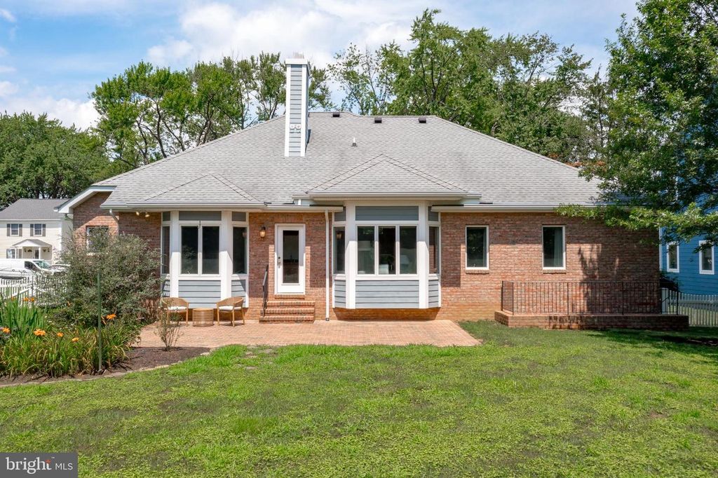 715 DOGWOOD LN, Annapolis, MD 21409