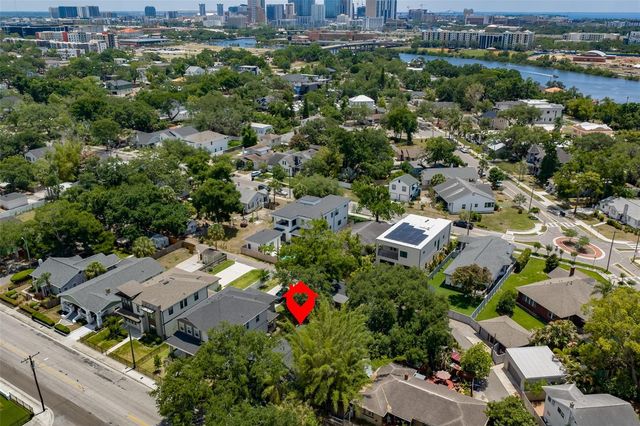 902 W COLUMBUS DRIVE, Tampa, FL 33602