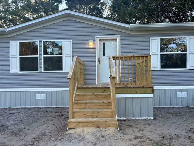 2079 S Black Road, Darien, GA 31305