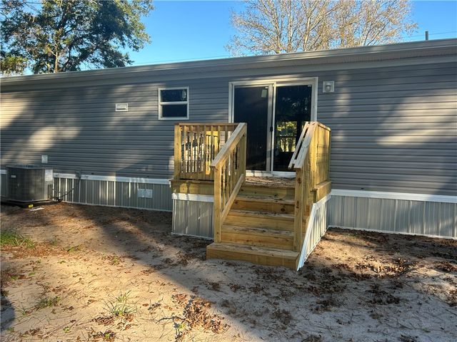 2079 S Black Road, Darien, GA 31305