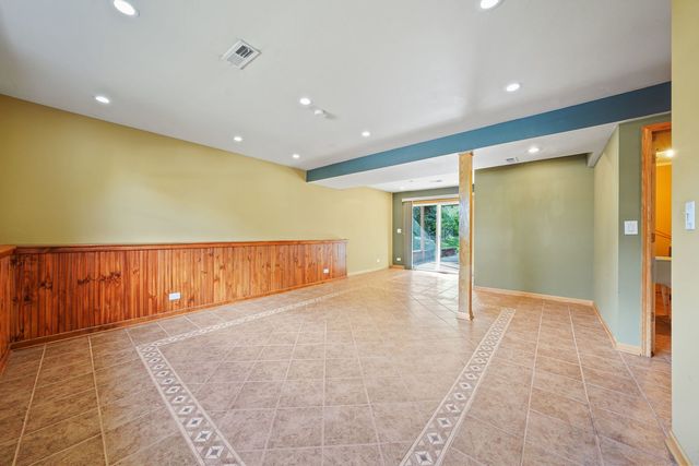 251 Polo Club Drive, Glendale Heights, IL 60139