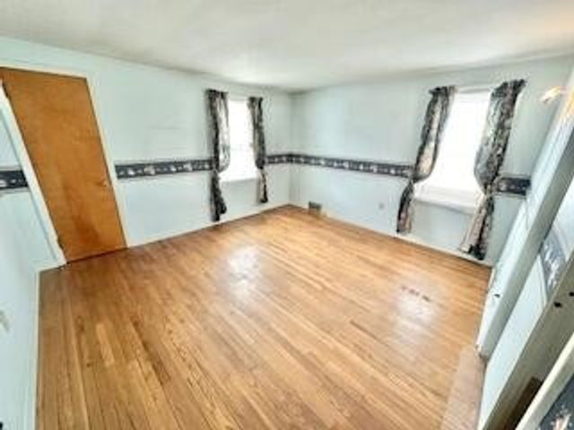 501 LAKE Avenue, Erie, PA 16511