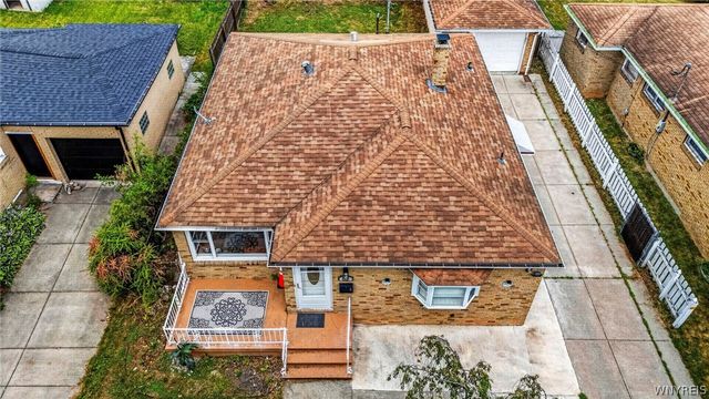 52 Victoria Boulevard, Cheektowaga, NY 14225